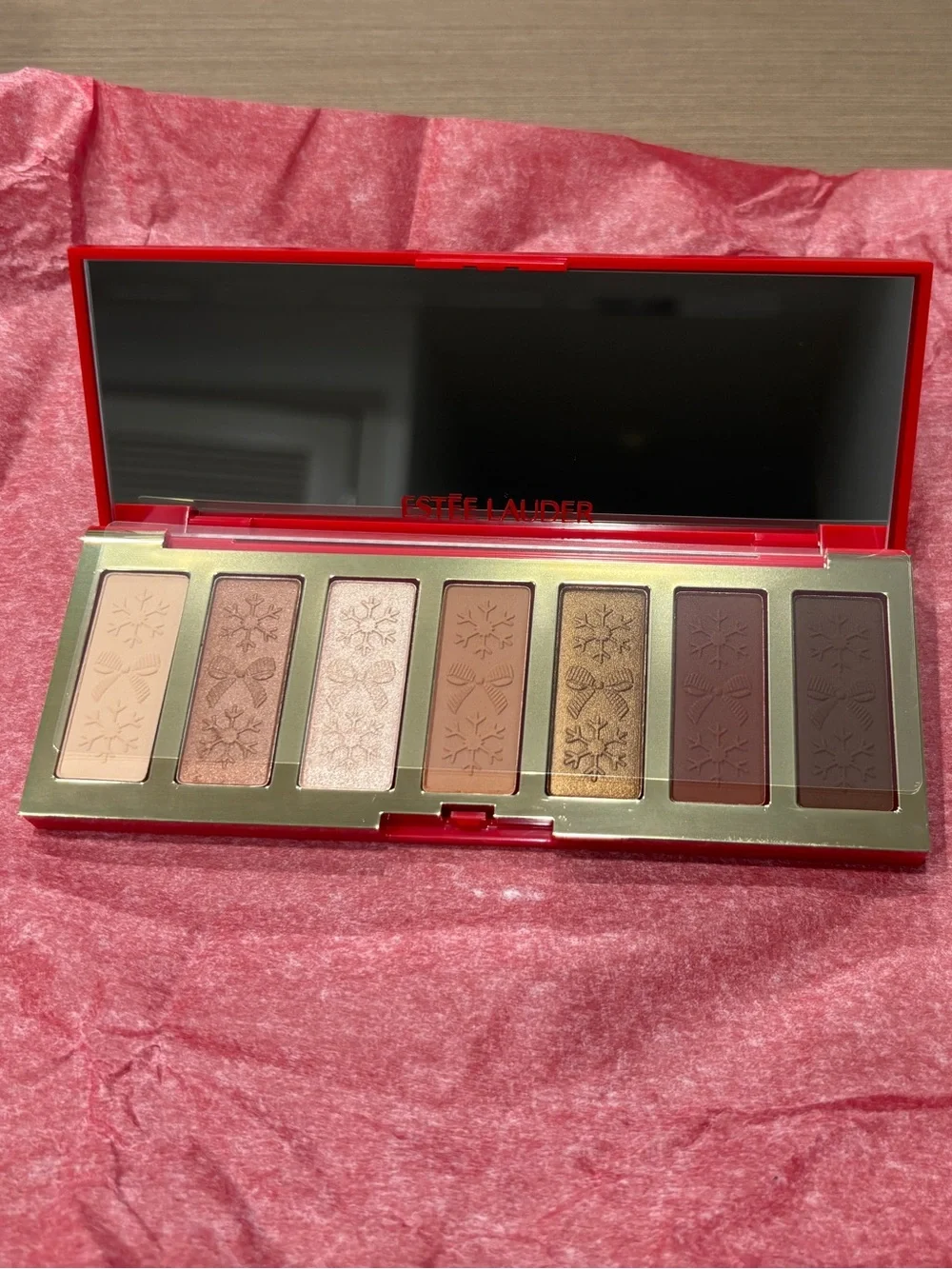 Estée Lauder Glow Limited Edition Eyeshadow Palette